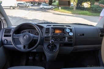 Volkswagen Caravelle 2.0 TDI LR 4Motion - 9