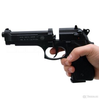 Pistole Beretta M92 FS - 9