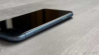 iPhone XR 64GB blue modrý pěkný stav - 9