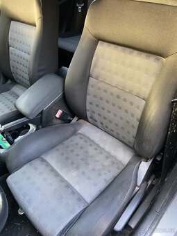 VW Passat B 5,5 kombi 1.9 TDI 96kw náhradní díly - 9