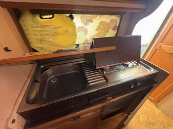 Lord Munsterland LMC - 3 osoby, ř.p.B - 9