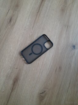 Iphone 13 128gb Midnight top stav - 9