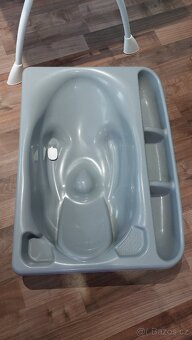 Přebalovací stůl s vaničkou Cam - 9