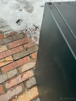 Pylontech baterie, drzaky a kabely - 9