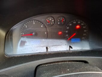 VW Transporter 1.9 TDI 63 Kw Long Model 2006,.- - 9