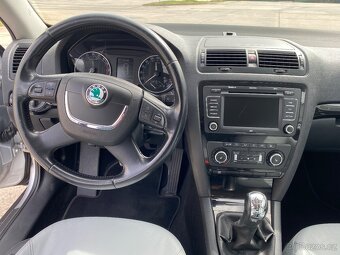Škoda Octavia - 9