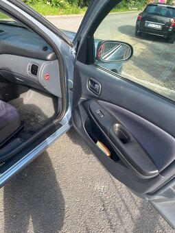 Nissan Almera N16 72 kw - 9