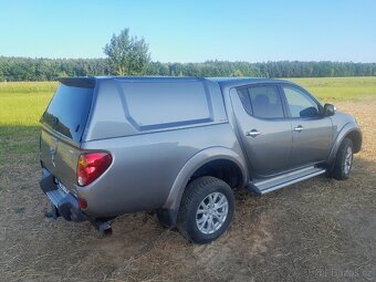 MITSUBISHI L200 r.v. 2015 4x4 hodně zainvestováno - 9