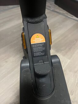 elektrická koloběžka - 9