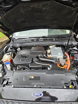 Ford Mondeo Vignale-TOP STAV - 9