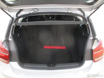 BMW 116d JOY 85kw Automat GPS 04/2014 - 9