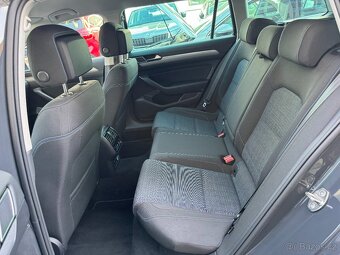 VW Passat B8 GTE 1.4 eTSI 160kW DSG Tažné Matrix Kamera Navi - 9