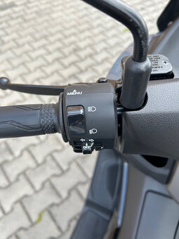 Yamaha NMAX 125 350Km - 9