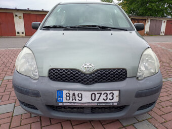 Toyota Yaris ČR 1.0 48kw r.v.2003 3 dveř - 9