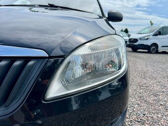 Škoda Roomster 1.2 TSI 63 kW ROZVODY,Stav,Klima - 9
