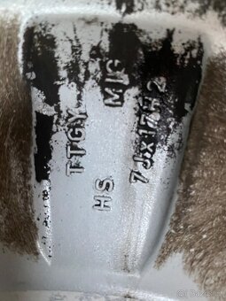 5x112 R17 7J ET48,5 + 205/50 R17 - 9