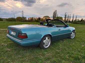 Mercedes Benz w124 kabriolet E 300 W124,320  REZERVACE - 9