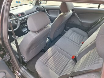Škoda Octavia combi 1.9tdi tour 2008 - 9