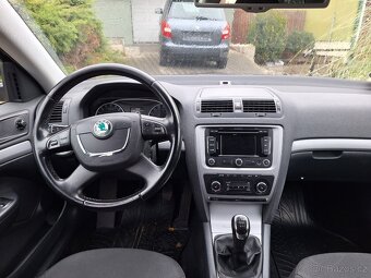 Octavia II 2.0tdi103kw2013,Tažné,Navi,Serviska,Výborný stav - 9