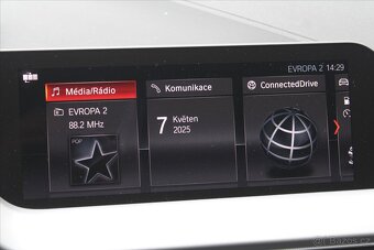 BMW Řada 1 118i 103kW ADVANTAGE ČR (2020) - 9