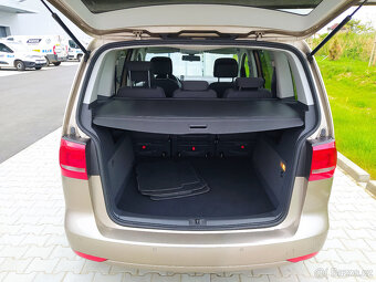 VW Touran 1.6 TDi CR, navi, tempomat, webasto. - 9