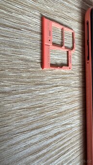 Prodam mobil Samsung galaxy A20e - 9