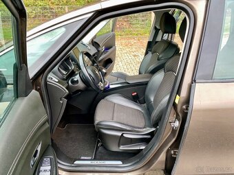 Renault Grand Scenic IV Intens dCi 130 rok 05/2017 - 9