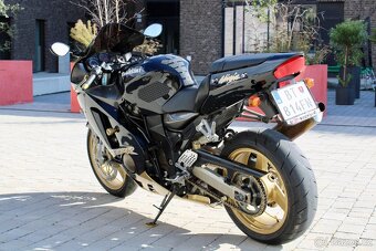 Kawasaki ZX12R Ninja Limitovaná Edícia - 9