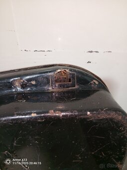 Jawa - ČZ 250, 350 kývačka, panelka bateriový kadtlík - 9