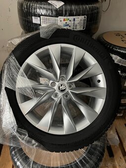 Enyaq/Elroq R19 Nová zimní sada Crystal - 9