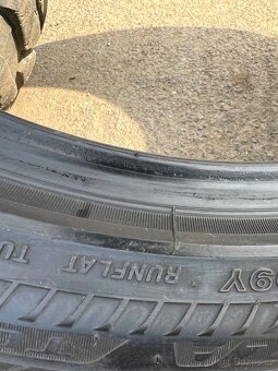Bridgestone 245/45RF20 - 9
