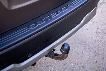 Subaru Outback 2.5i ES Premium AWD - 9