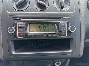 Volkswagen Caddy MAXI 1.9TDi • 77kw • 5/2008 • 7 míst •Tažné - 9