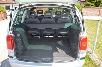Seat Alhambra 1.9 TDI, 2004, 85 kw, ČR, klima, tažné - 9