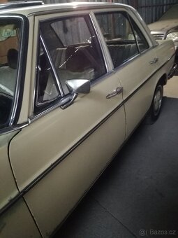 Mercedes W 114-115 D / Stroke 8 - 9