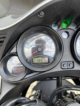 Honda XL 125 Varadero - 9