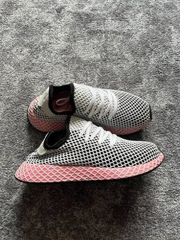 16x Dámské boty Adidas Deerupt Runner (3) - 9