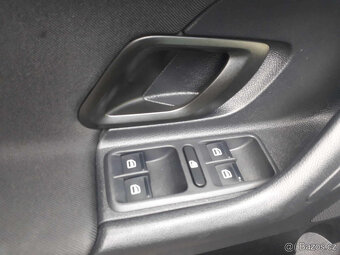 benzínová Škoda Fabia 2  1.2 TSI  63kW 2011 - 9