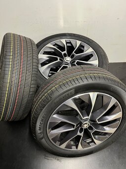 Kodiaq R19 Aronia Nová letní sada - 9