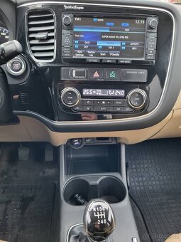 Mitsubishi Outlander 2.3 110kW - 9