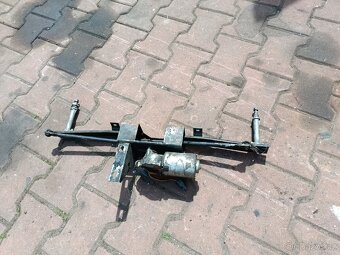Prodám zbytek věci avia - 9