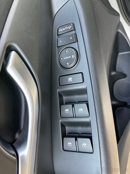 Hyundai I30 1.6CRDi AUTOMAT odpočet DPH - 9