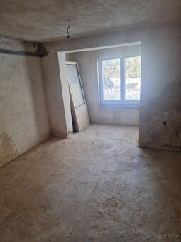 Rodinný dům Třebářov - 9