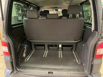 VW T5 Multivan 2,5 TDI - 9