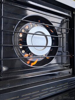 Plynovy gril + 2x plynova bomba + naradi - 9