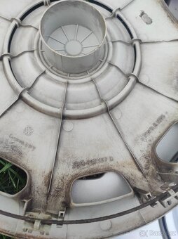 Sada 4 kusů poklic Volkswagen (15") - 9