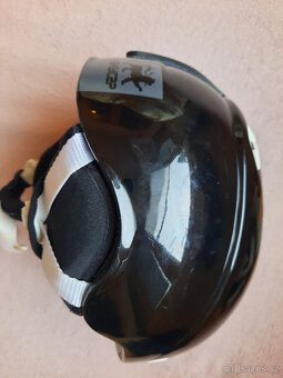 SET In-line brusle ABEC boty vel. 32-35 +helma+chrániče - 9