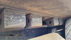 Pásy na traktor Challenger - 9