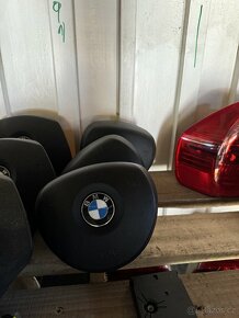 Bmw e90 lci náhradní díly bmw e90 m paket - 9