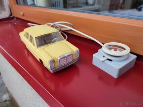Ites autíčko Mercedes na kabel - 9